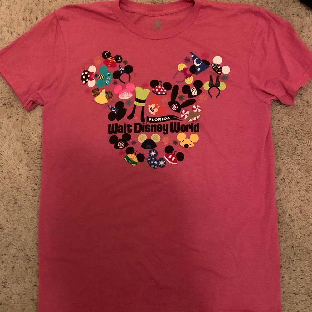 Medium Disney T-Shirt